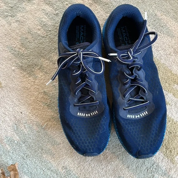 Men’s size 10 Under Armor machina 2 blue tooth running shoes - Picture 2 of 8